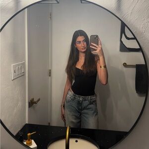 Meet your Posher, Sierra